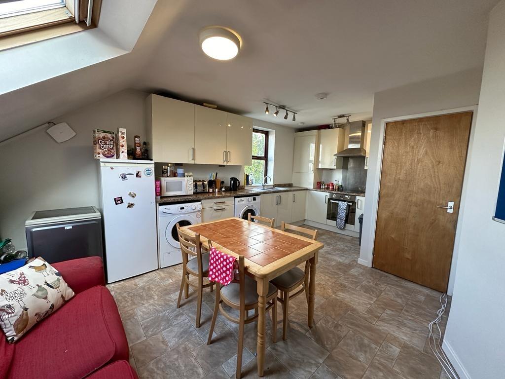 4 bedroom apartment for rent Hadfield Street, Sheffield, S6 3RR UniHomes