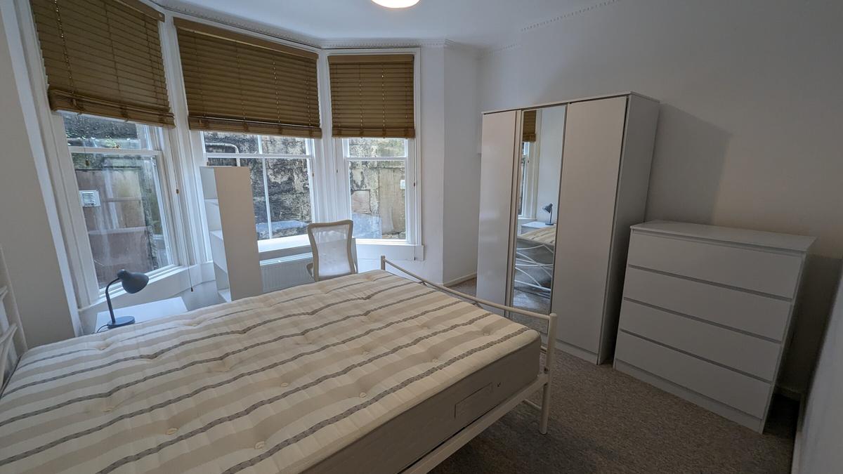 4 bedroom apartment for rent Kingston Road, Bath, BA1 1PQ UniHomes