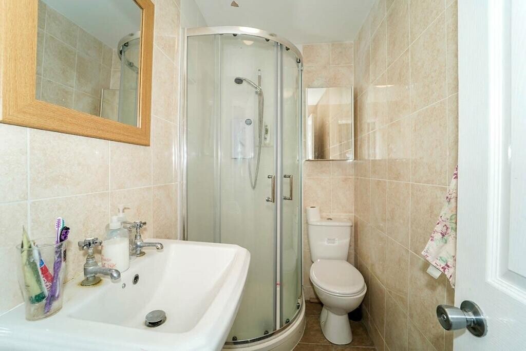 4 bedroom house for rent Baileys Road, Portsmouth, PO5 1EA UniHomes