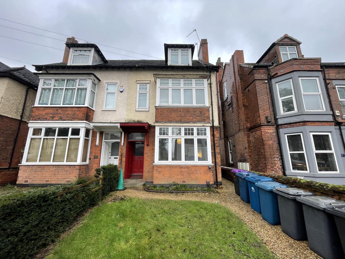 7 bedroom house on Wilford Lane, West Bridgford, Nottingham