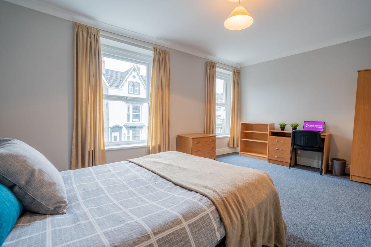 6 bedroom house for rent St. Helens Avenue, Swansea, SA1 4ND UniHomes