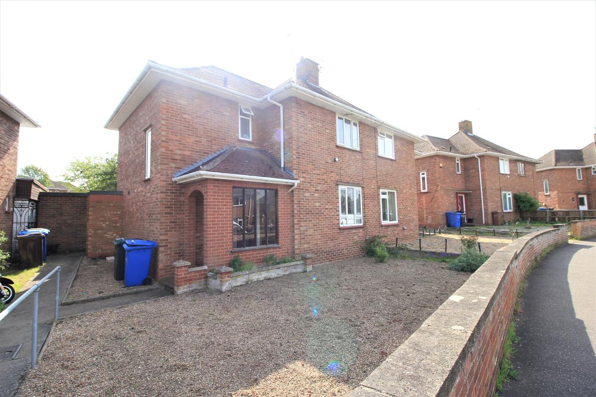 4 bedroom house for rent Wakefield Road Norwich, NR5 8JE UniHomes