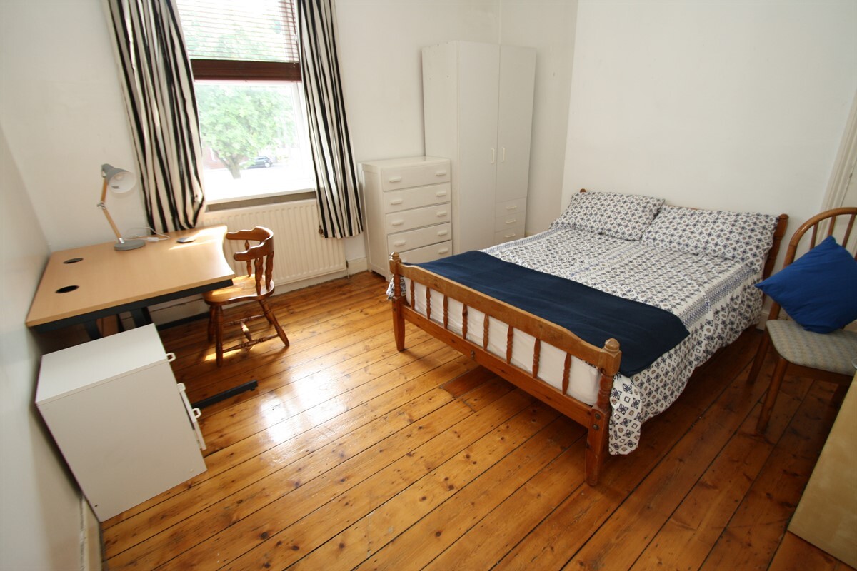 5 bedroom house for rent Chester Crescent, Newcastle, NE2 1DH UniHomes