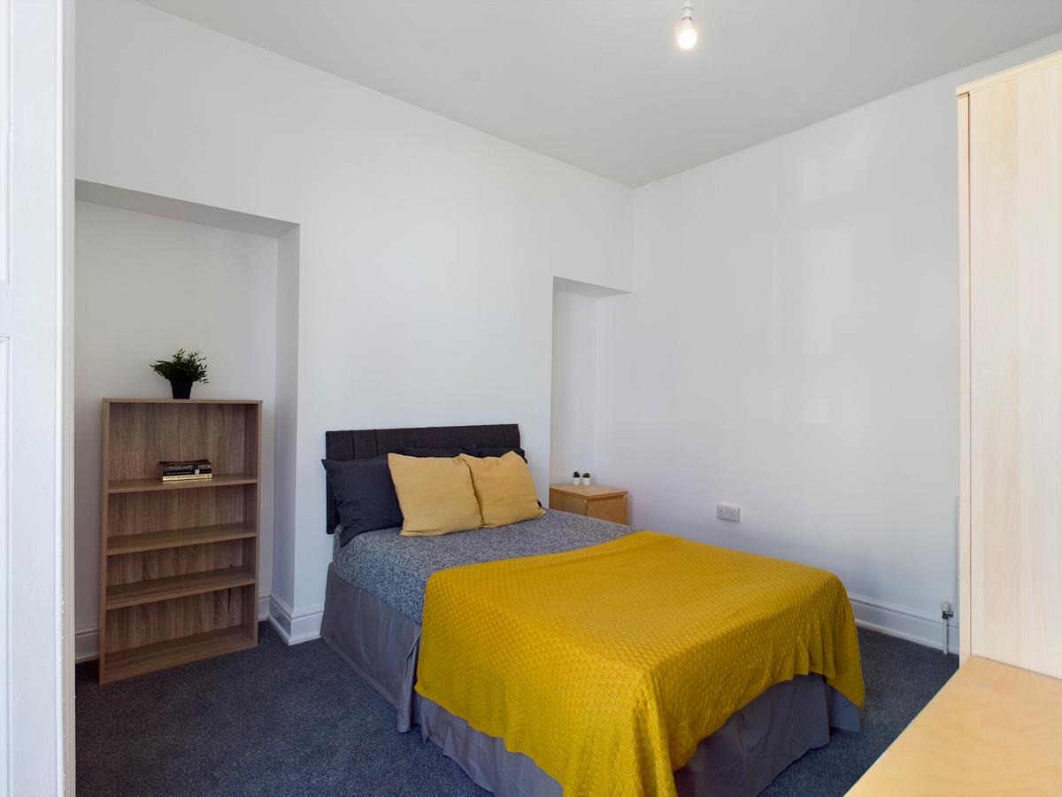 5 bedroom house for rent King Edwards Road, Swansea, SA1 4LX UniHomes