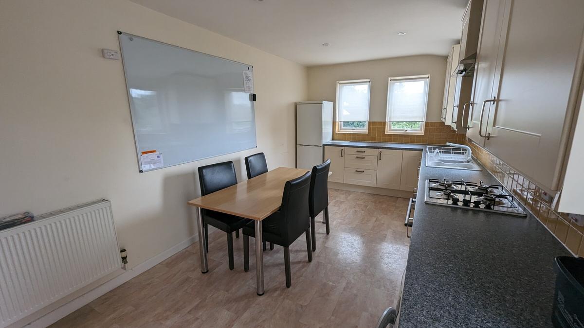 5 bedroom house for rent Lower Oldfield Park, Bath, BA2 3HS UniHomes