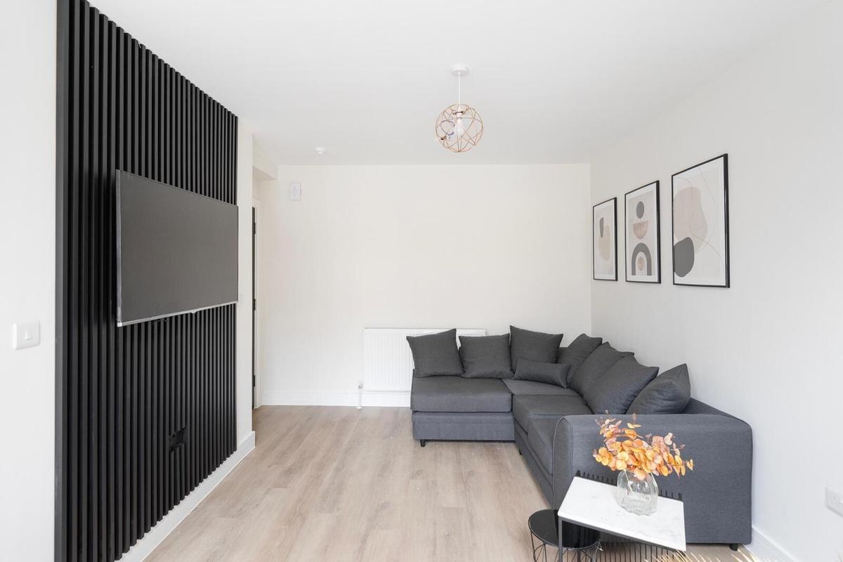 6 bedroom house for rent Mackie Road, Bristol, BS34 7LY UniHomes