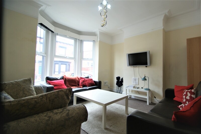 6 bedroom house for rent Norwood Terrace Leeds, LS6 1EA UniHomes