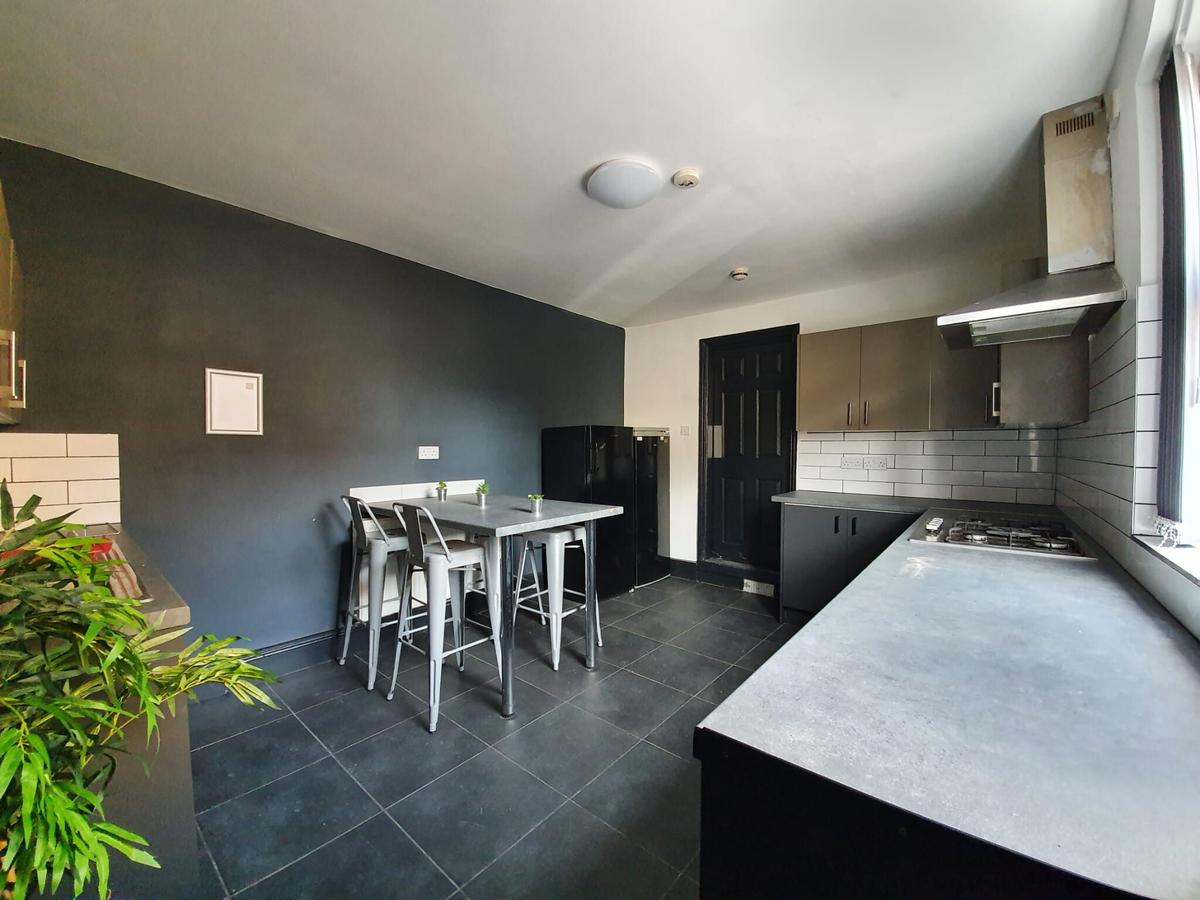 7 bedroom house on Lawrence Road, Wavertree, Liverpool