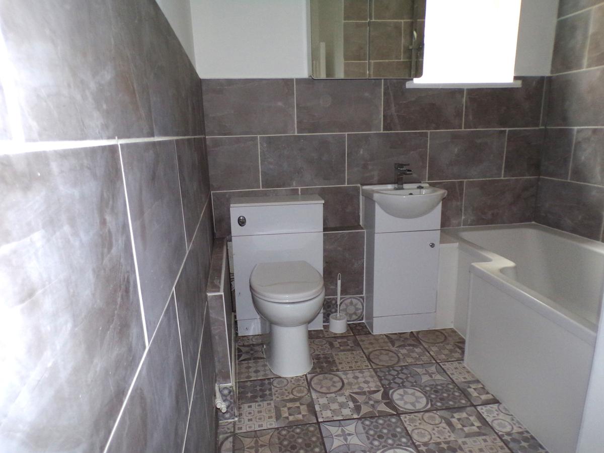 2 bedroom house for rent Festing Road Portsmouth, PO4 0NG | UniHomes