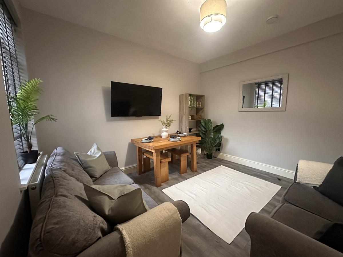 4 bedroom house on Haworth Street, Newland, Hull