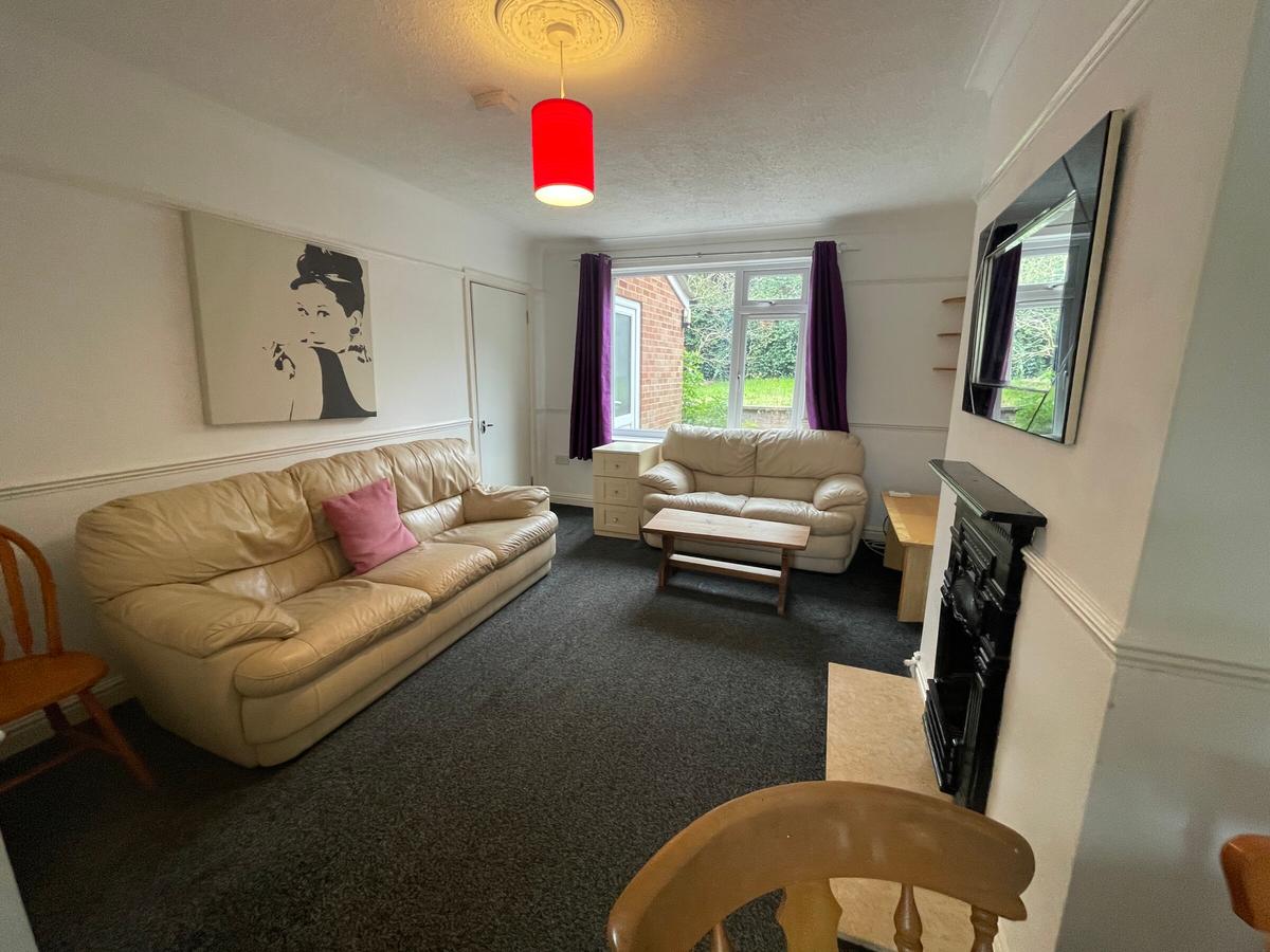 4 bedroom house for rent Jex Road, Norwich, NR5 8XG UniHomes