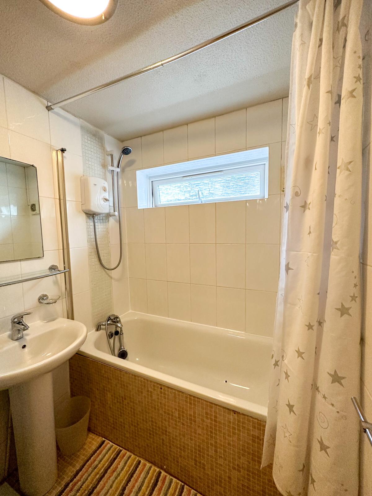 5 bedroom house for rent Alexandra Road, Bath, BA2 4PW UniHomes