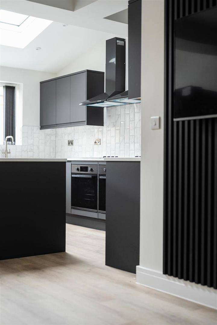 6 bedroom house for rent Mackie Road, Bristol, BS34 7LY UniHomes