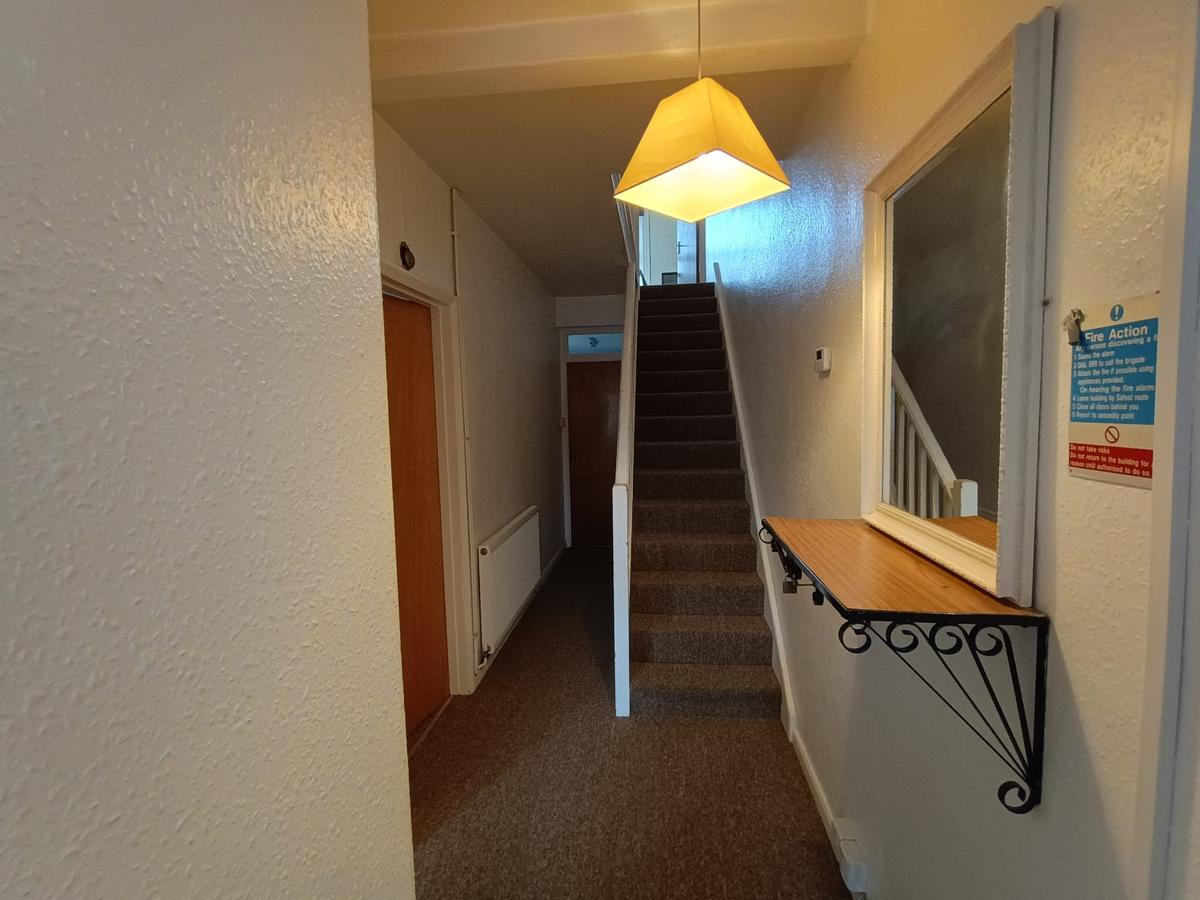 4 Bedroom House For Rent Second Avenue Bath BA2 3NN UniHomes 4-bedroom-house-for-rent-second-avenue-bath-ba2-3nn-unihomes