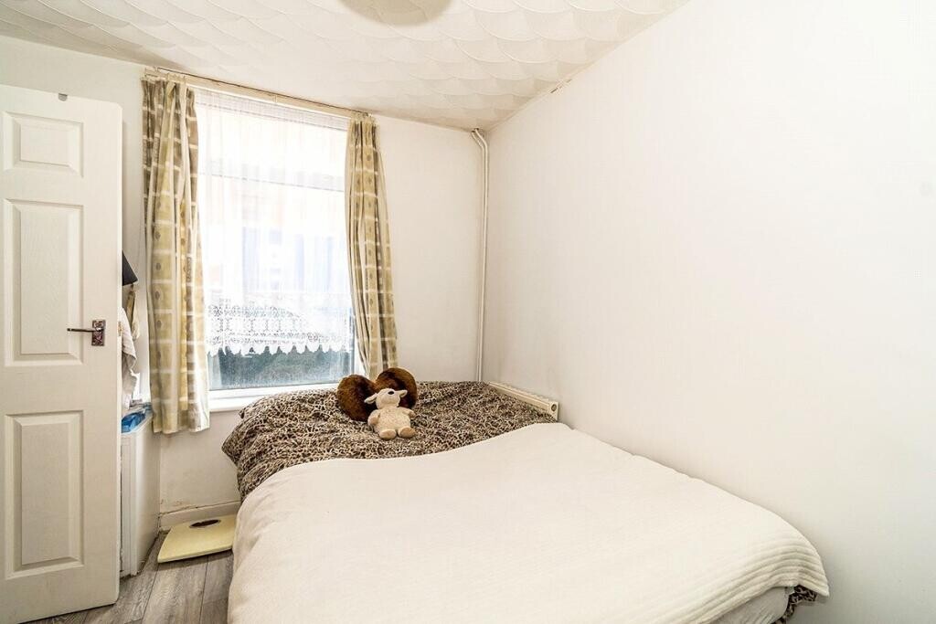 5 bedroom house for rent Exmouth Road Portsmouth, PO5 2QL UniHomes