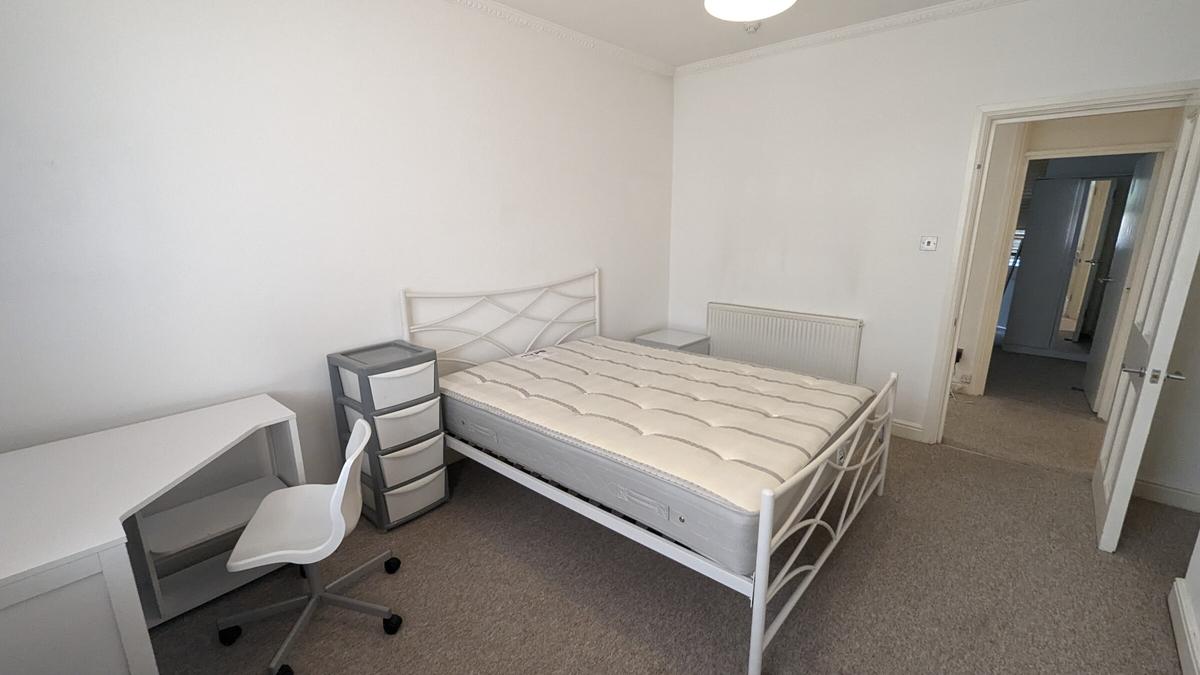 4 bedroom apartment for rent Kingston Road, Bath, BA1 1PQ UniHomes