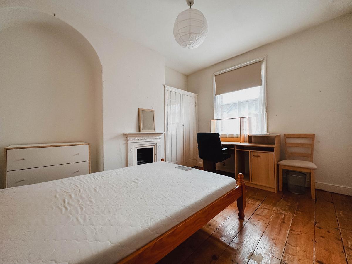 3 bedroom house for rent Excelsior Street, Bath, BA2 4JB UniHomes