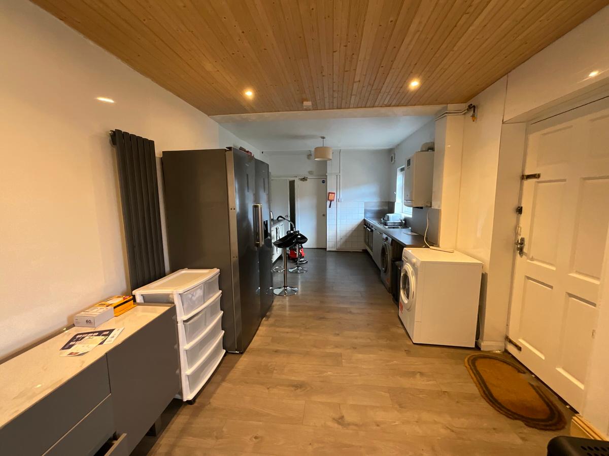 6 bedroom house for rent Derby Road, Nottingham, NG7 1PR UniHomes