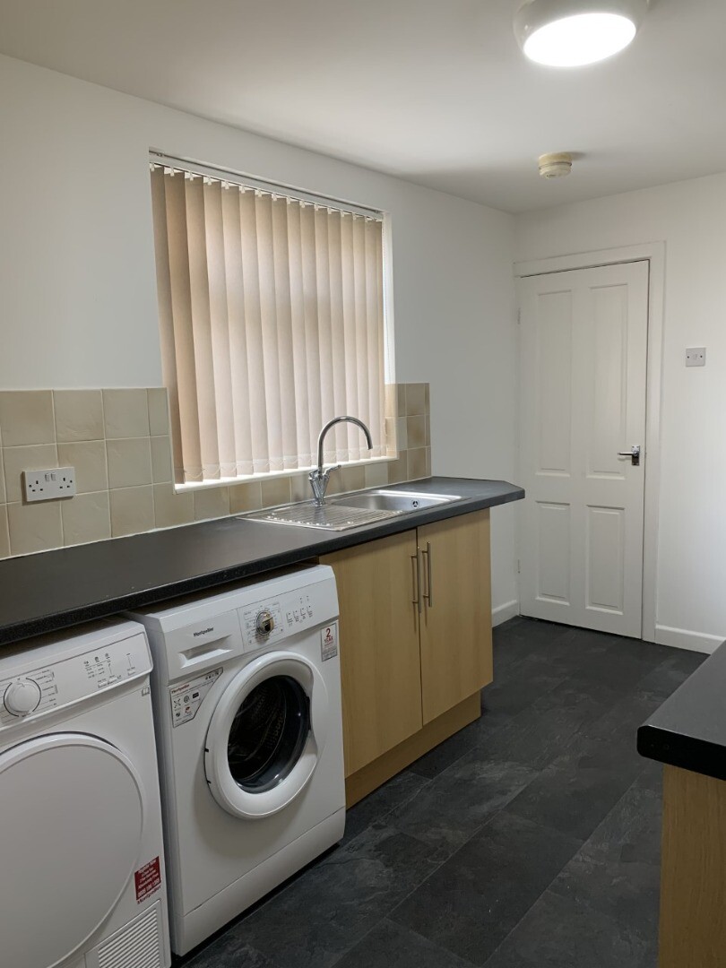 4 bedroom house for rent Leopold Street, Portsmouth, PO4 0JZ UniHomes