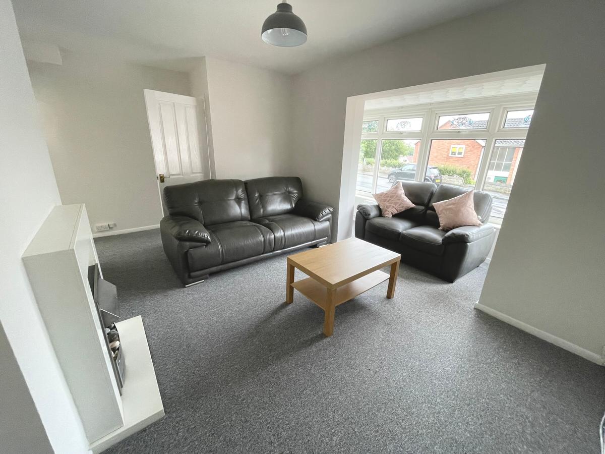 3 bedroom house for rent New Mill, Swansea, SA2 8PB UniHomes