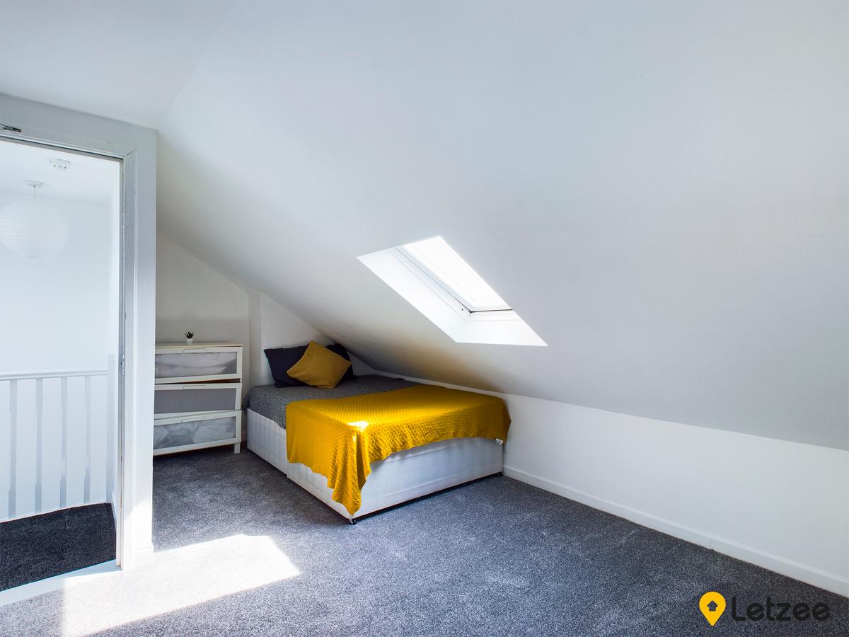 7 bedroom house for rent Gore Terrace, Swansea, SA1 5DN UniHomes