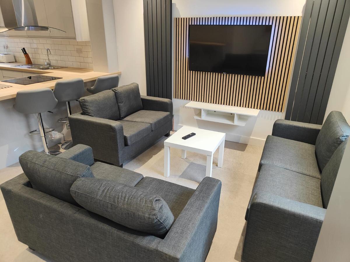 7 bedroom house for rent Hudson Road, Portsmouth, PO5 1HB UniHomes