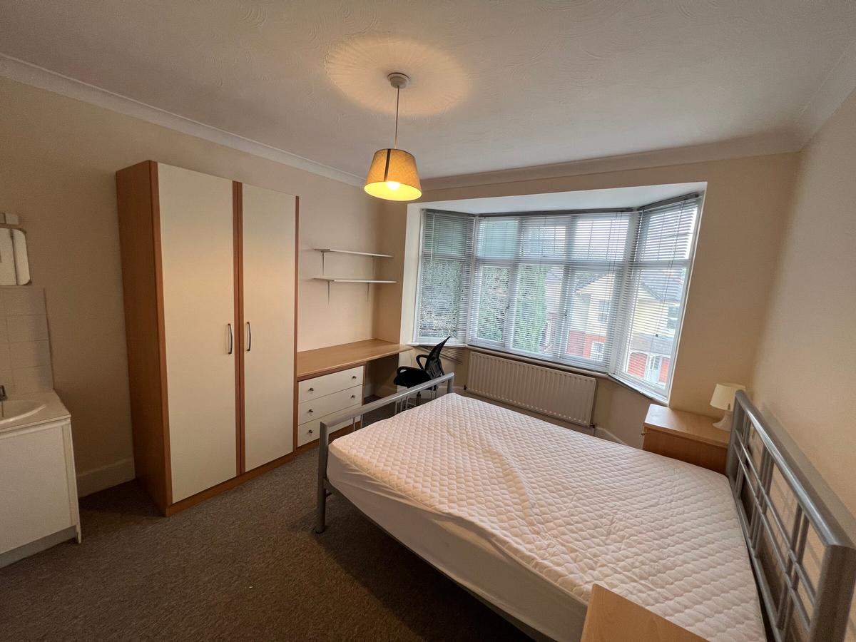 5 bedroom house for rent Maxwell Road, Bournemouth, BH9 1DQ UniHomes