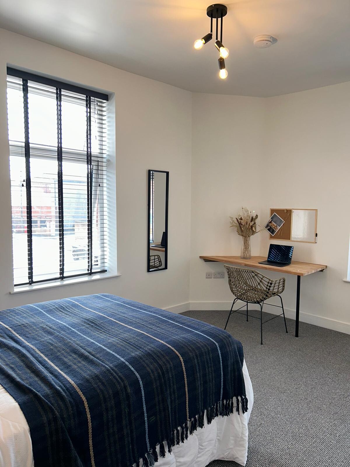 6 bedroom house for rent Ashbourne Road, Derby, DE22 3AH UniHomes