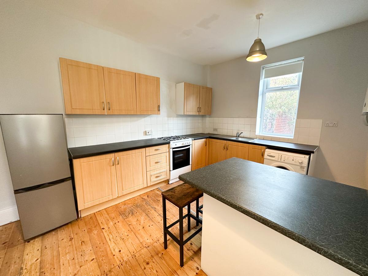 4 bedroom house for rent Gainsborough Grove, Newcastle, NE4 5PJ UniHomes