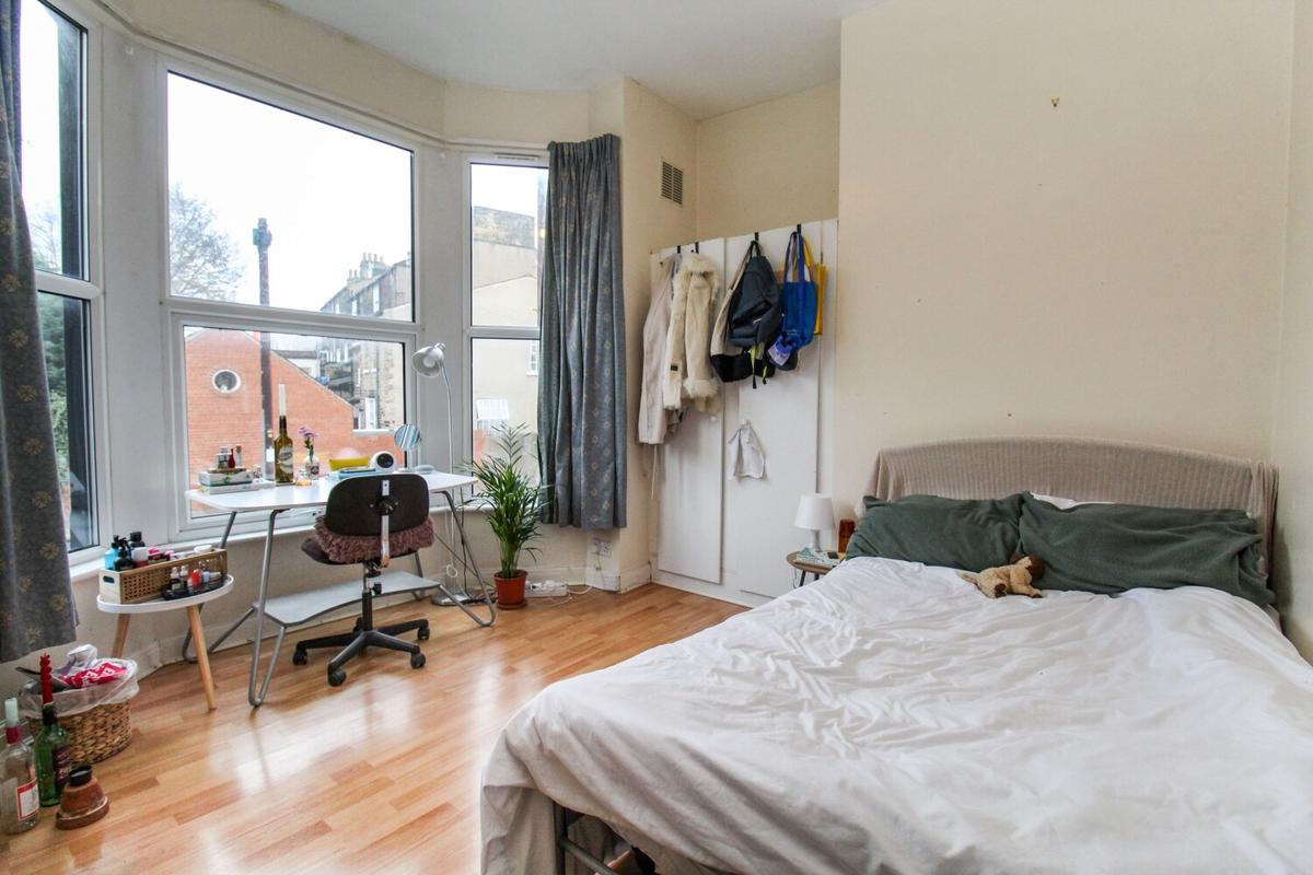 5 bedroom house for rent Cliffe Road, Leeds, LS6 2ET UniHomes