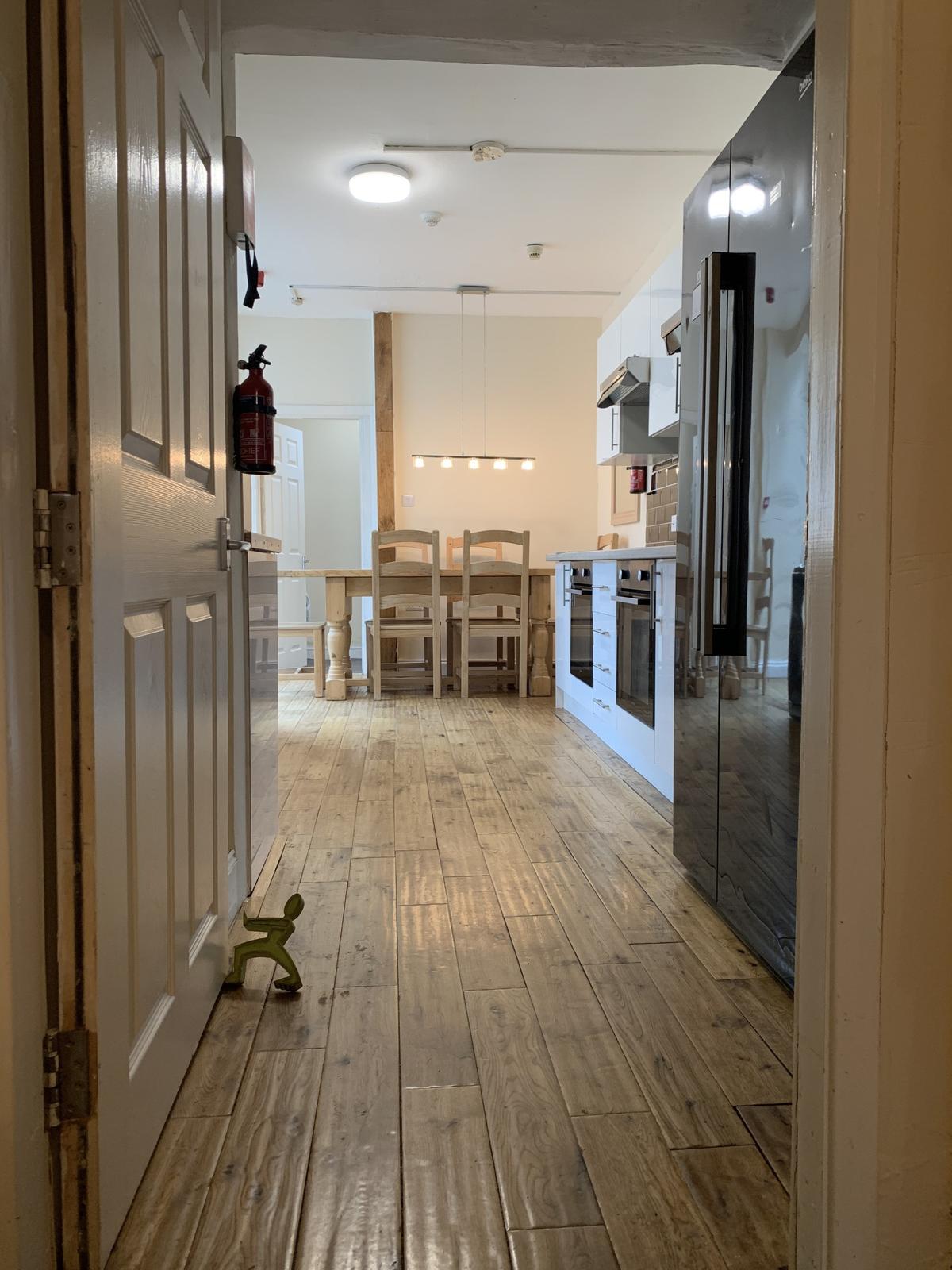 8 bedroom house on Queens Terrace, Jesmond, Newcastle