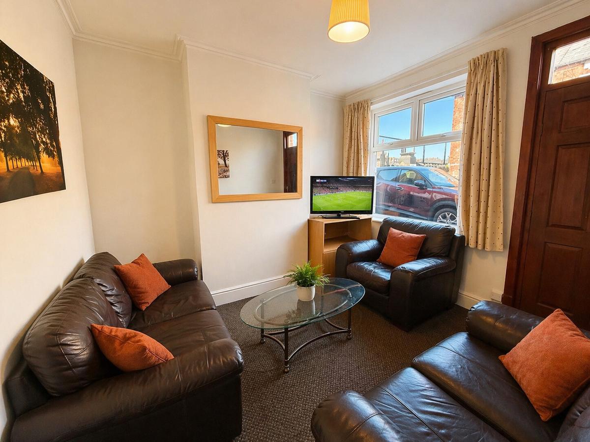 3 bedroom house on Warwick Street, Crookesmoor, Sheffield