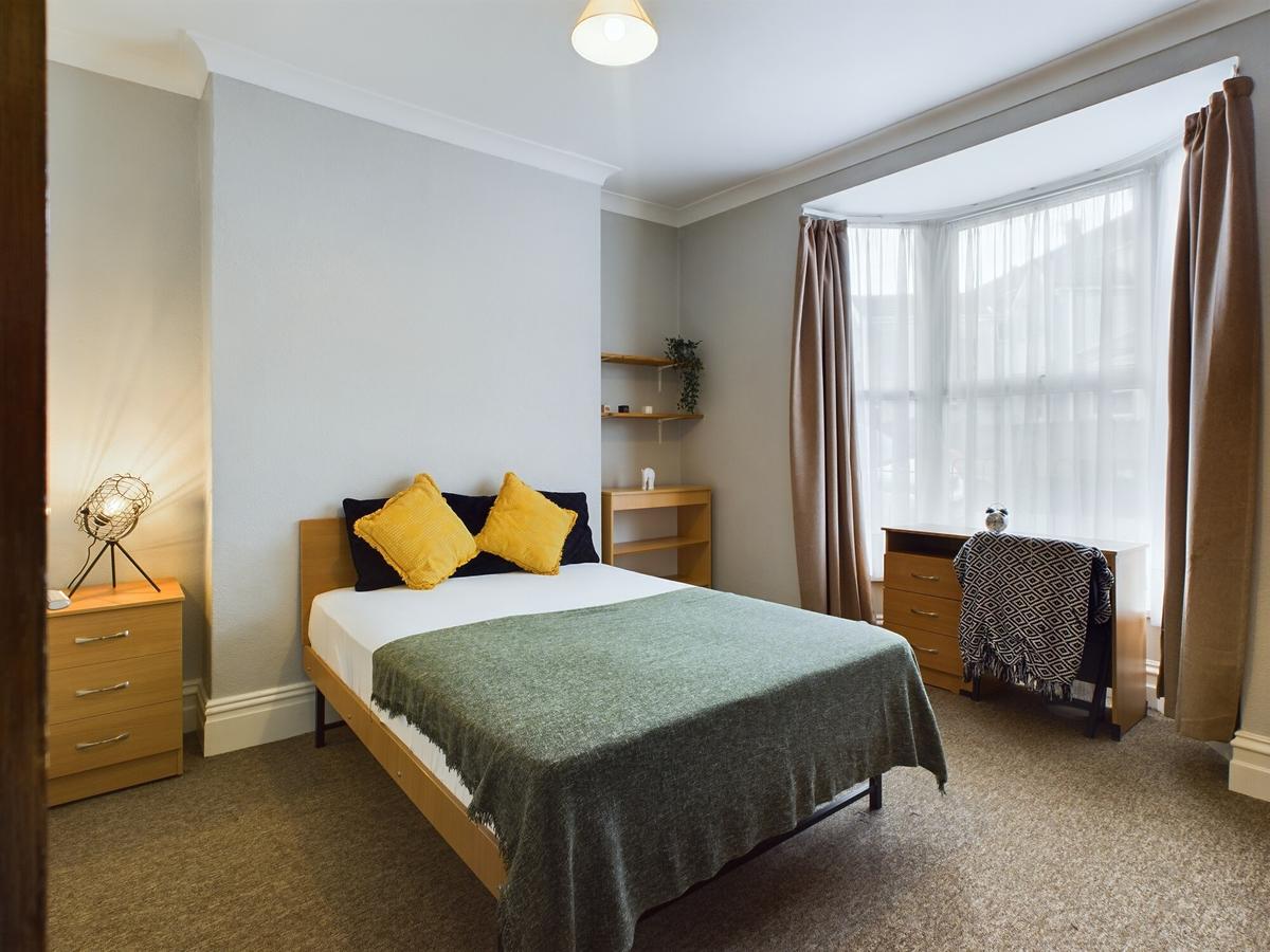 4 bedroom house on Marlborough Road, Brynmill, Swansea