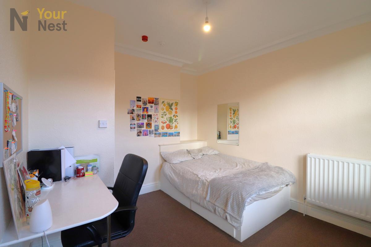 5 bedroom house for rent Blandford Gardens, Leeds, LS2 9AL UniHomes