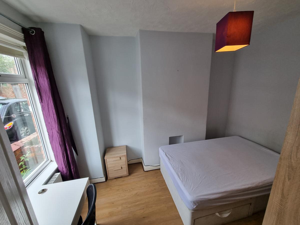 3 bedroom house for rent Baker Street, York, YO30 7AX UniHomes