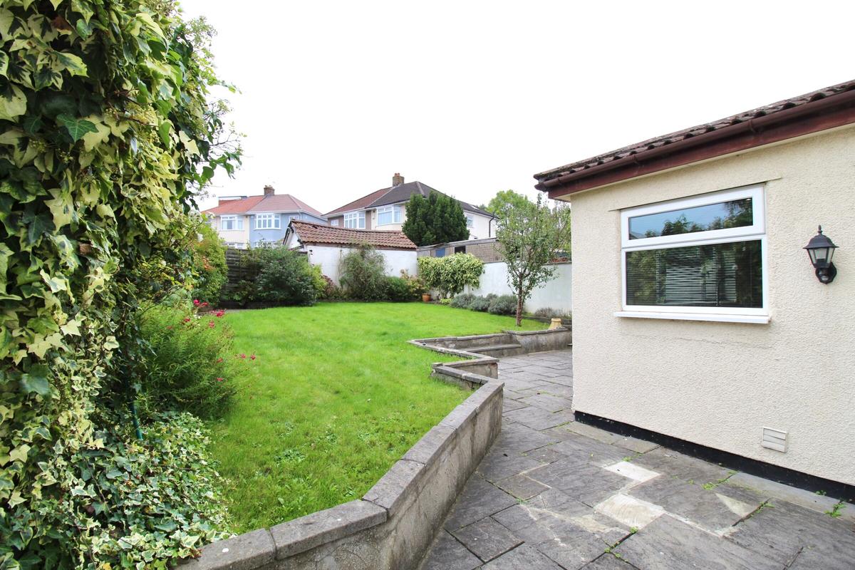 4 bedroom house for rent Southmead Road, Bristol, BS10 5NH UniHomes