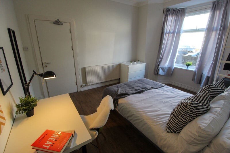 4 bedroom house for rent St. Helens Avenue, Swansea, SA1 4NN UniHomes