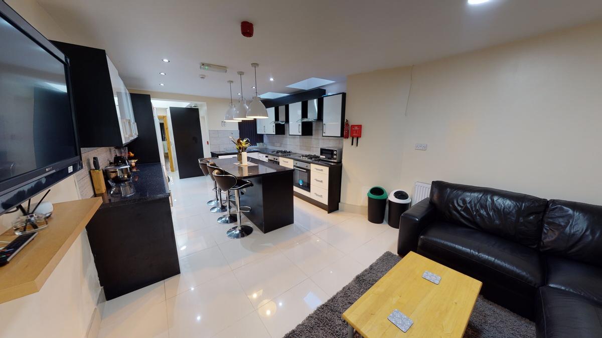 7 bedroom house on Alton Road, Selly Oak, Birmingham