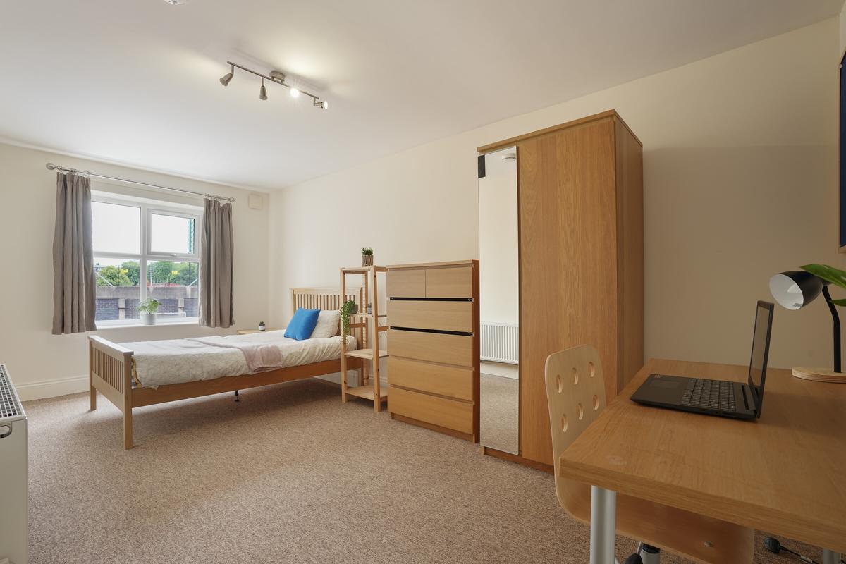 3 bedroom apartment for rent Hodgson Street Sheffield, S3 7WQ UniHomes