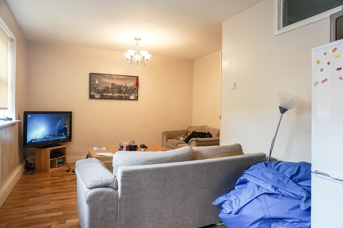 3 bedroom house for rent Welton Road, Leeds, LS6 1EE UniHomes