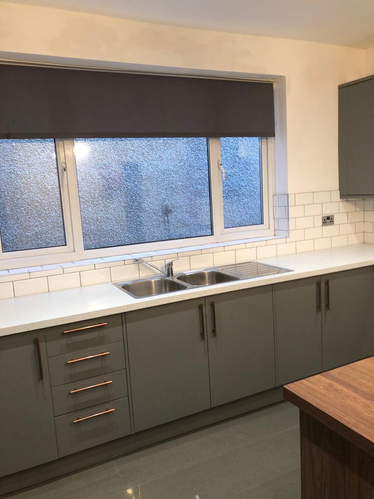 8 bedroom house on Bryn Road, Brynmill, Swansea