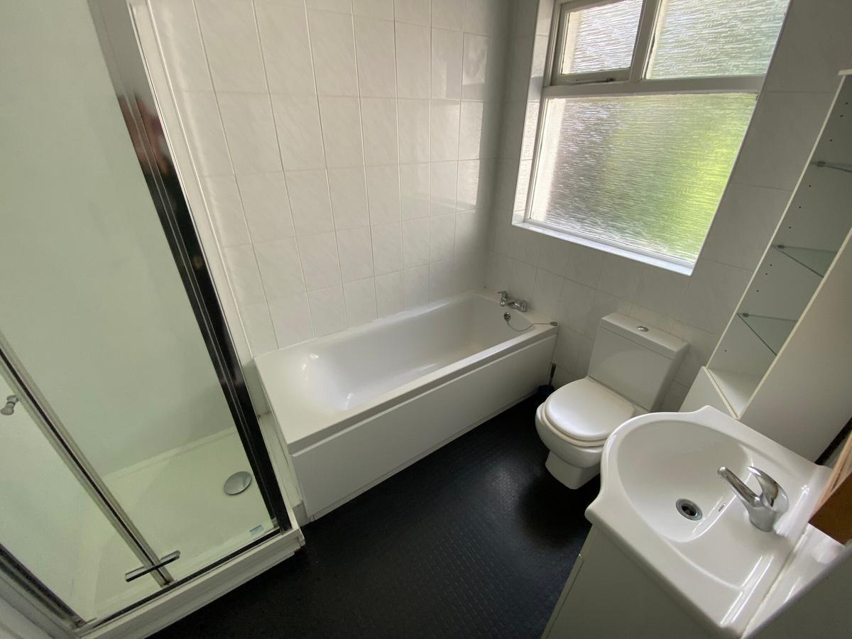 5 bedroom apartment for rent Sefton Court, Leeds, LS6 3PY UniHomes