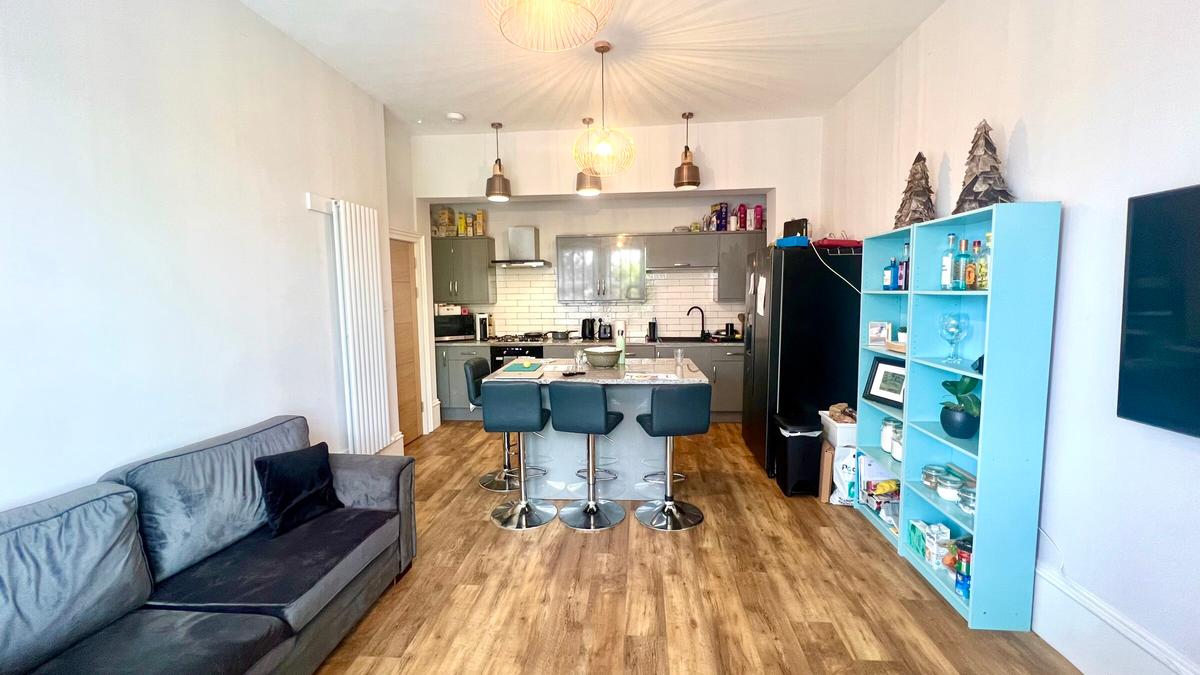 4 bedroom apartment for rent Eskdale Terrace, Newcastle, NE2 4DD UniHomes