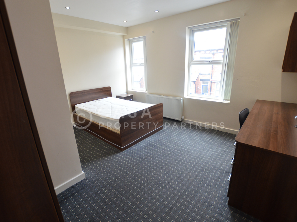 6 bedroom house for rent Hessle Mount, Leeds, LS6 1EP UniHomes