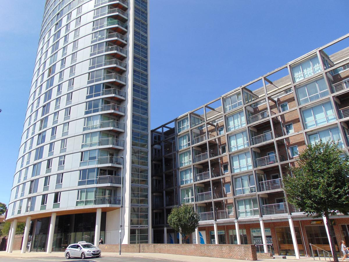 2 bedroom apartment for rent Admiralty Road, Portsmouth, PO1 3GW UniHomes