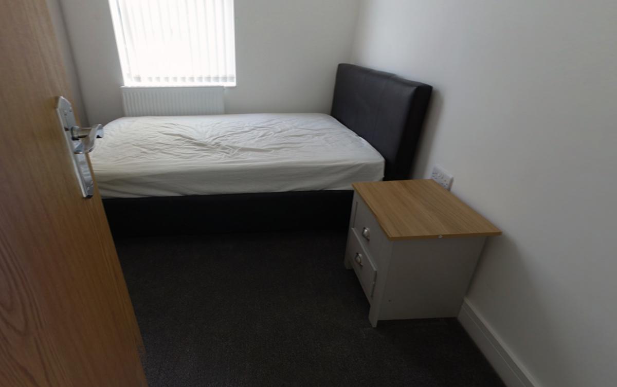 8 bedroom house for rent Brudenell Road, Leeds, LS6 1HA UniHomes