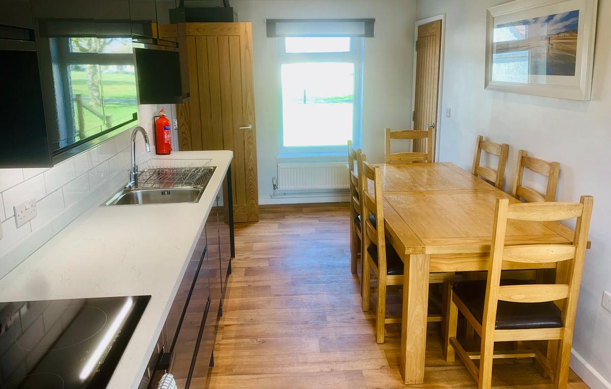 5 bedroom house for rent Cleeve Green, Bath, BA2 1SD UniHomes