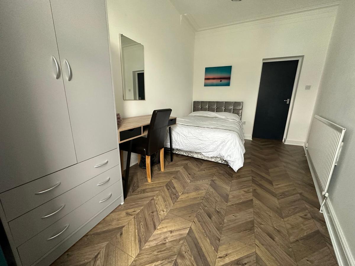 6 bedroom house for rent Cardigan Terrace, Newcastle, NE6 5NU UniHomes