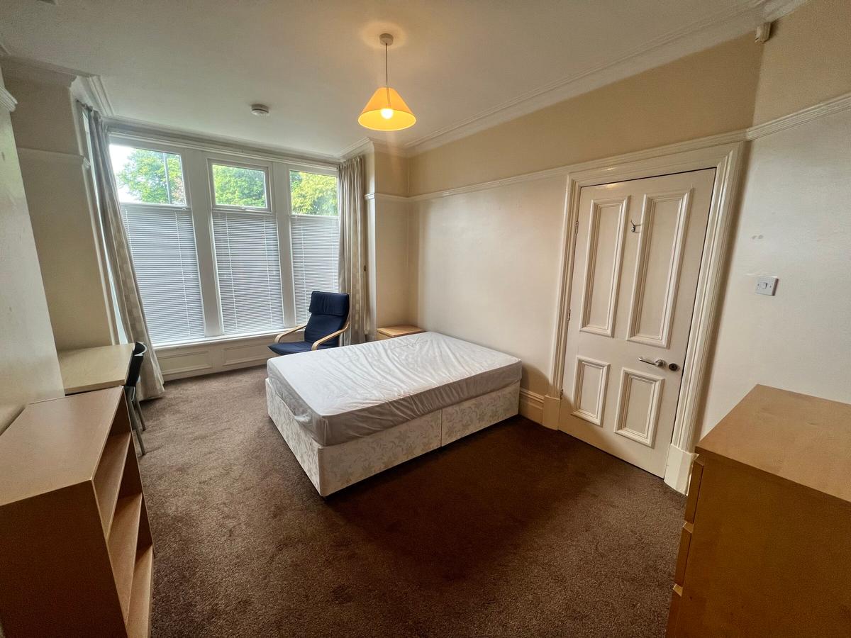 1 bedroom apartment for rent Cardigan Road, Leeds, LS6 1LU UniHomes