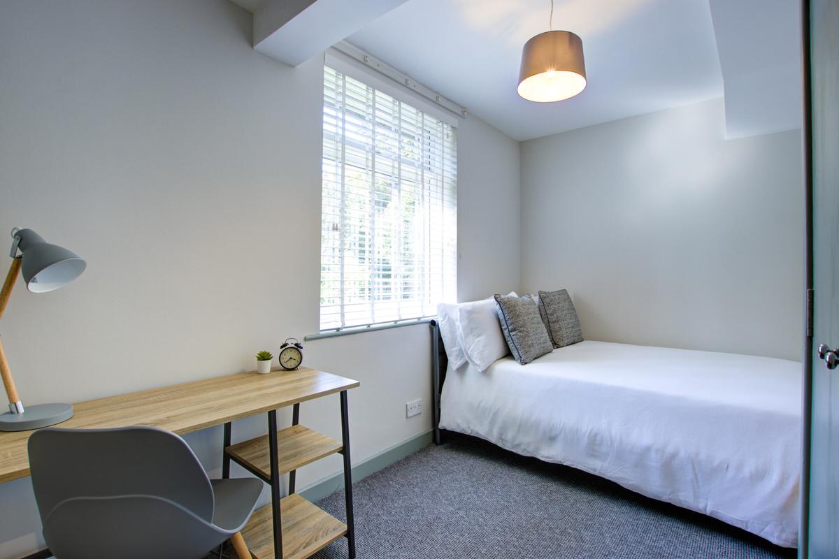 5 bedroom house for rent Springbank Road, Newcastle, NE2 1PD UniHomes